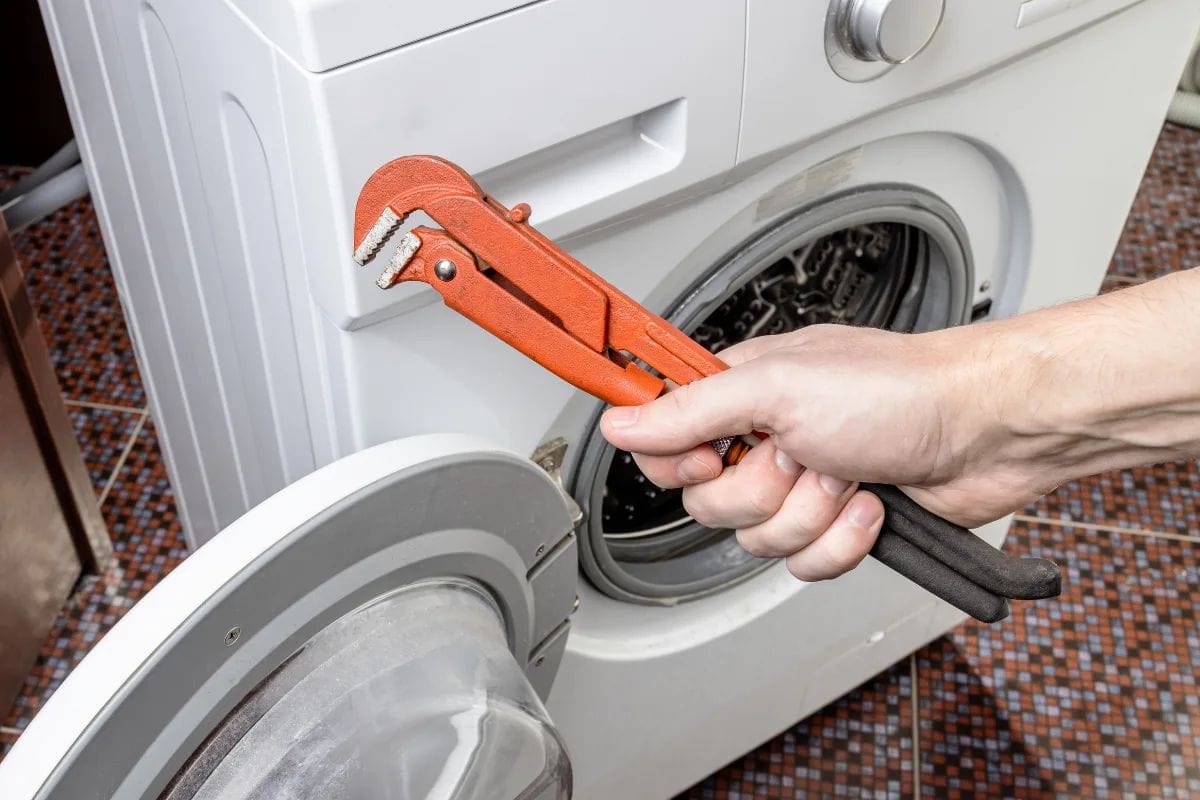 Solucionamos cualquier avería con tu electrodoméstico Beko en Fuengirola.